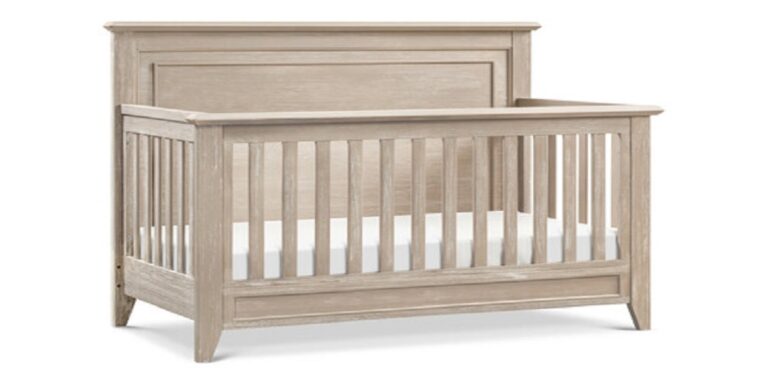 Is Buying a Baby Crib With a Dresser Helpful In Styling Your Baby’s Nursery?