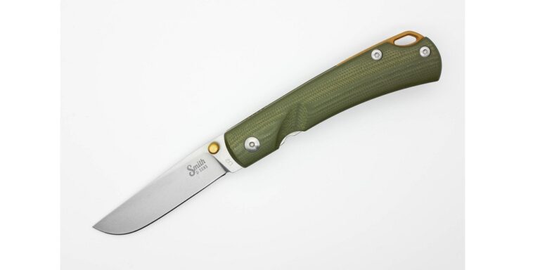 Choosing the Finest Everyday Carry Knives by Smith & Sons